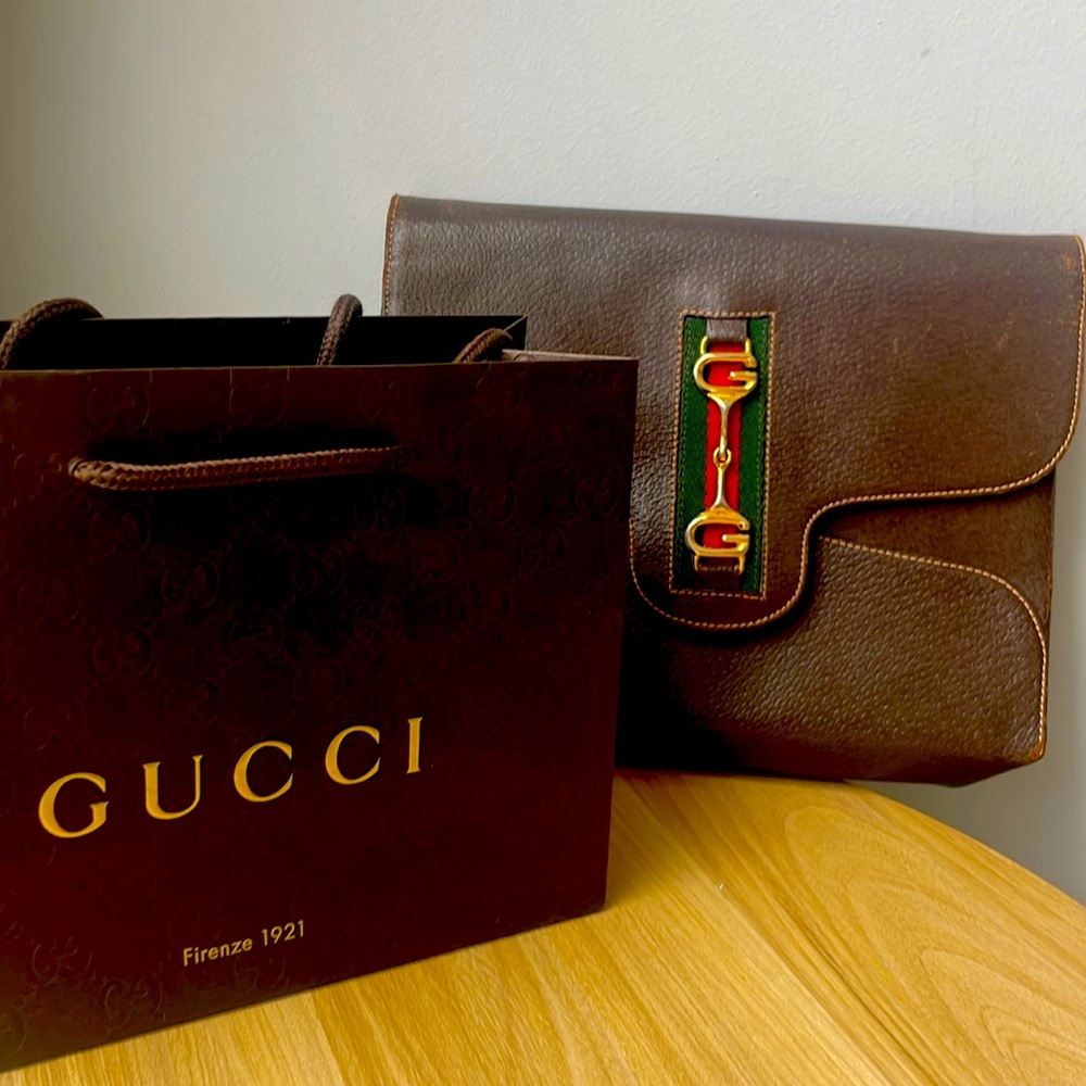 Vintage AUTHENTIC Gucci Clutch with original dust bag